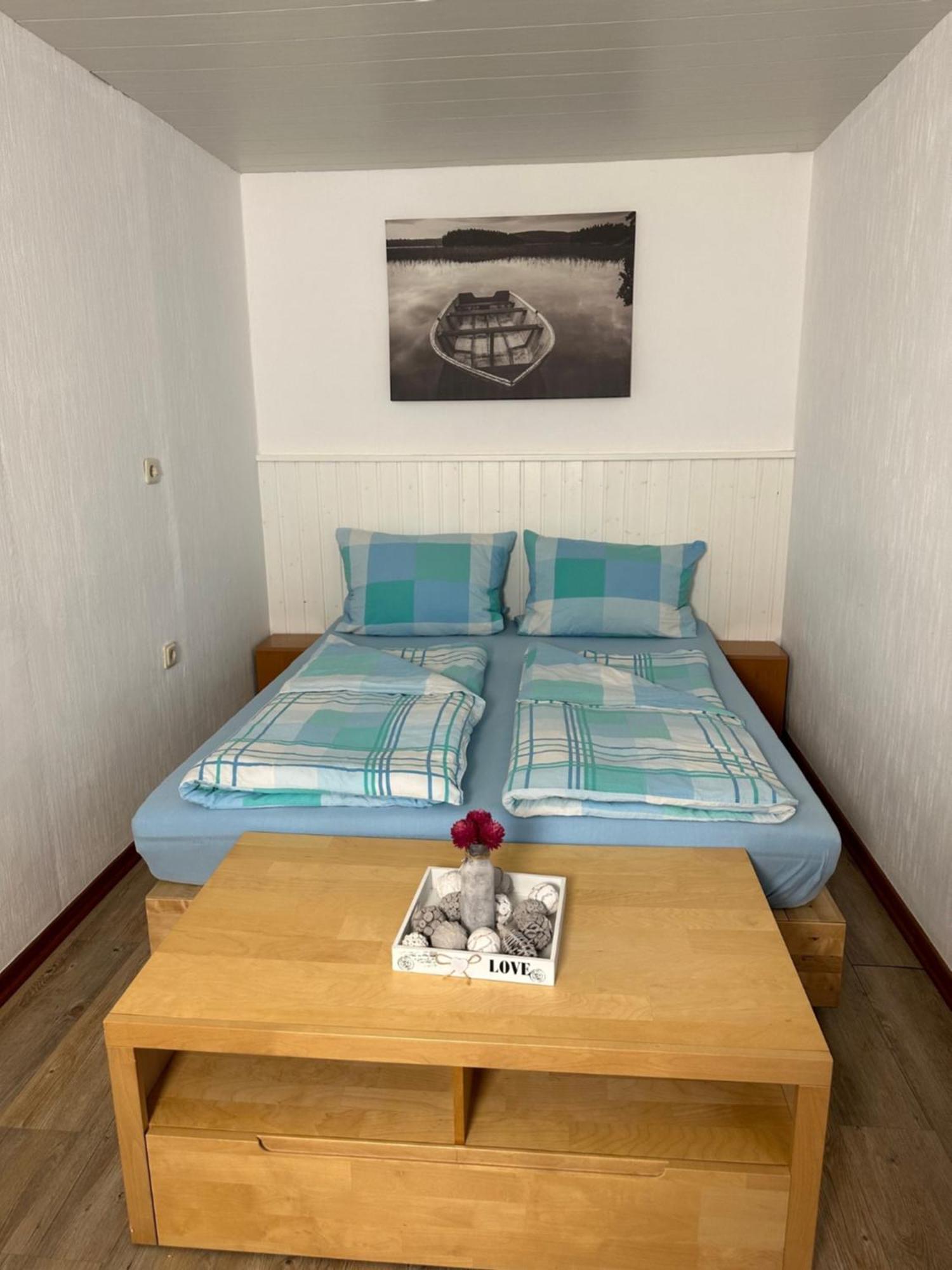 Camping Waldfrieden Saarburg Esterno foto