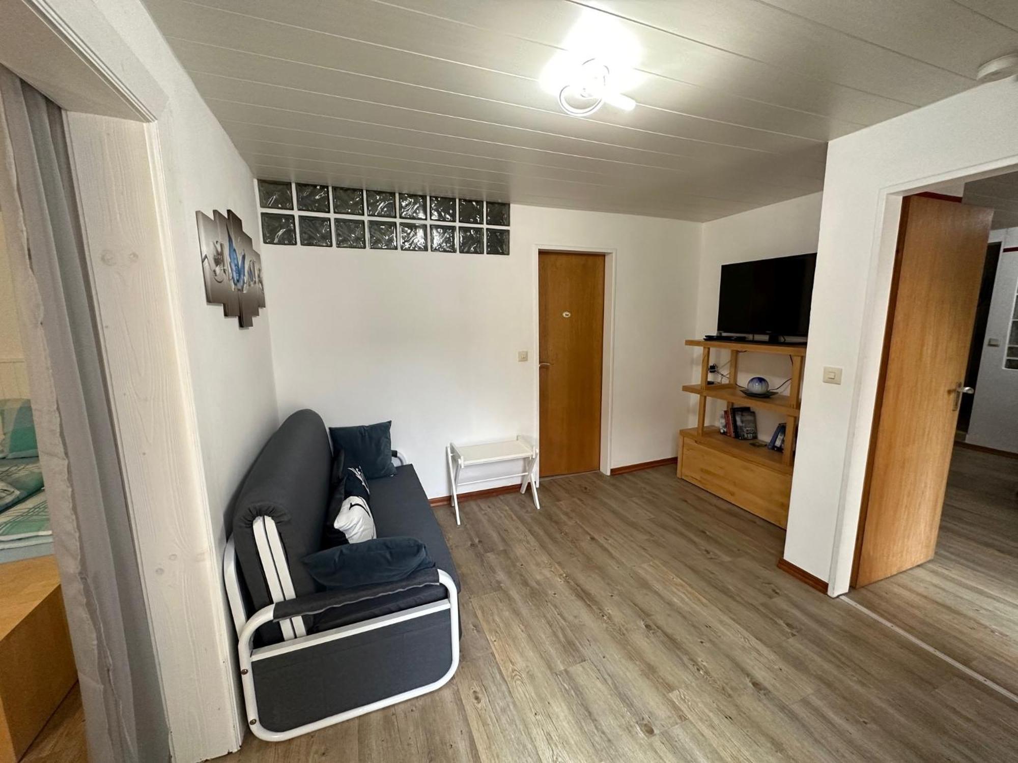Camping Waldfrieden Saarburg Esterno foto